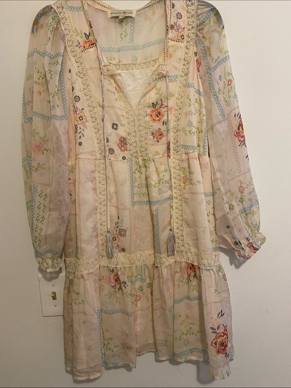 Women's Cream Floral Long-Sleeve Tiered Boho Dress